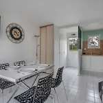 Maison Bord De Hébergement de vacances *